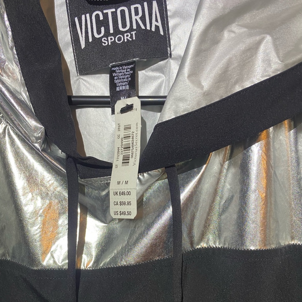 Victoria’s Secret Sport Hoodie NWT - Picture 5 of 5